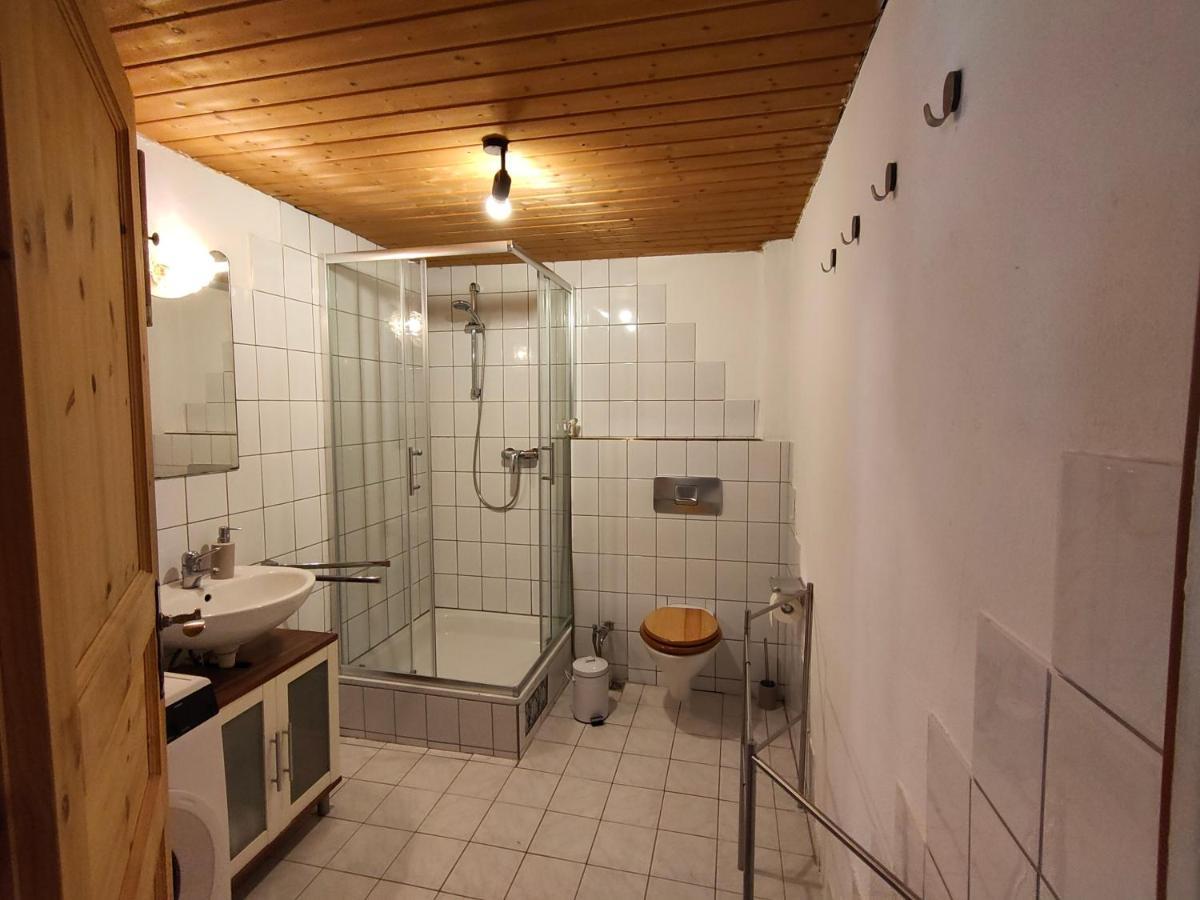Gemuetliche Ferienwohnung Mit Kamin Und Garten Garmisch-Partenkirchen Exterior photo